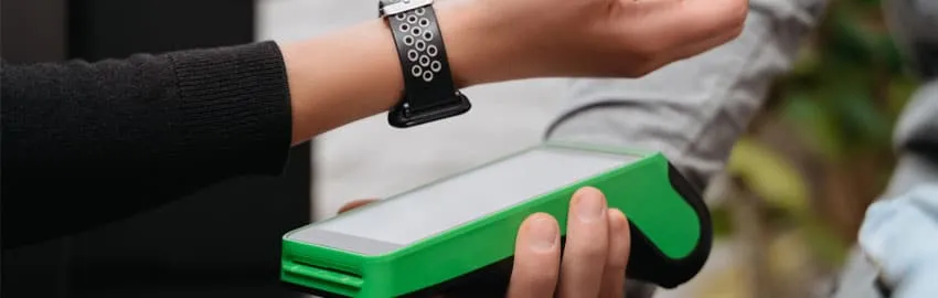 Role of wearables in the retail industry