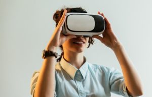 Banner 5 Ways that VR Evolves Business as We Know It